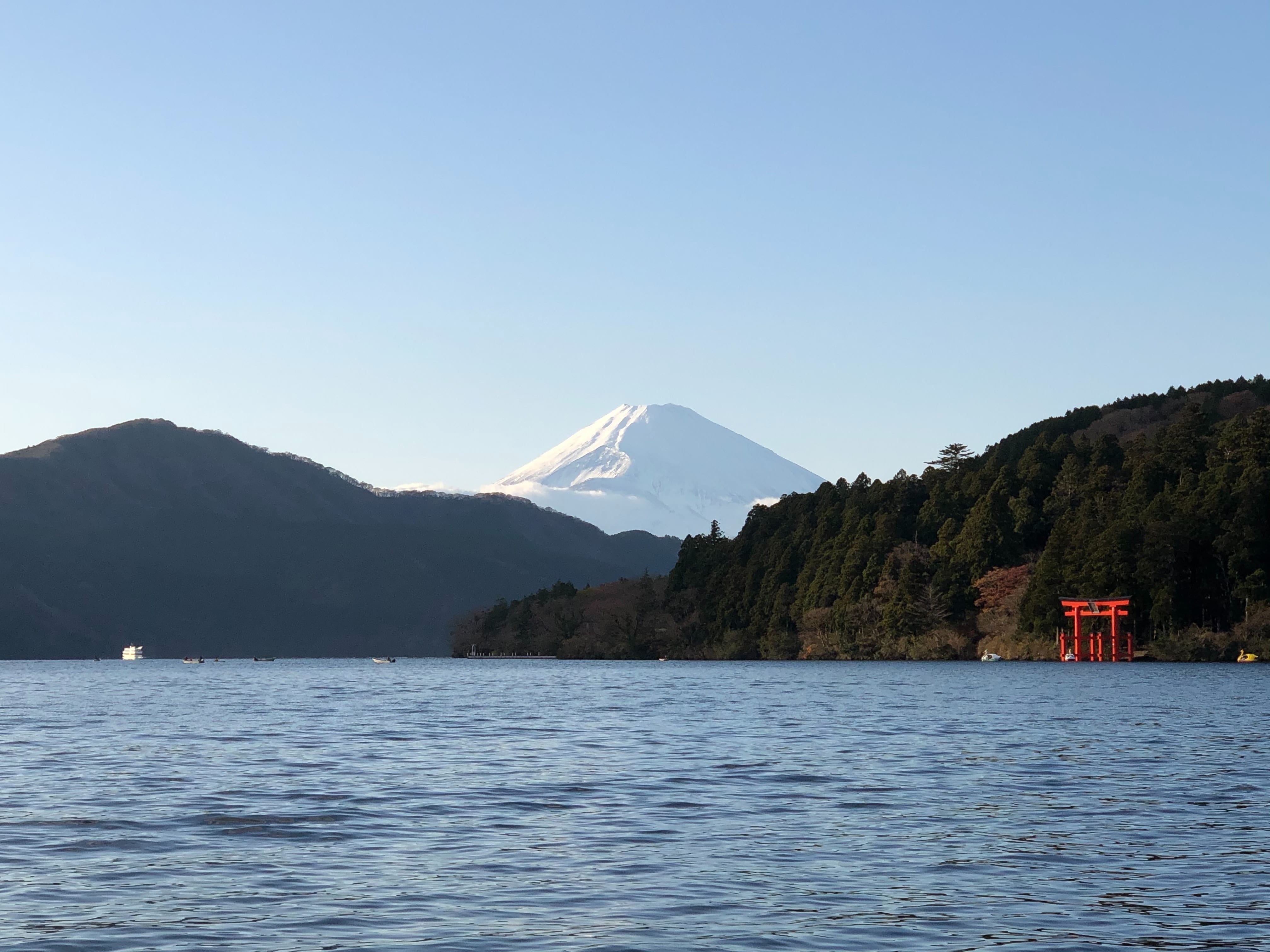 Hakone Private One-Day Guided Tour with Overnight Ryokan from Tokyo