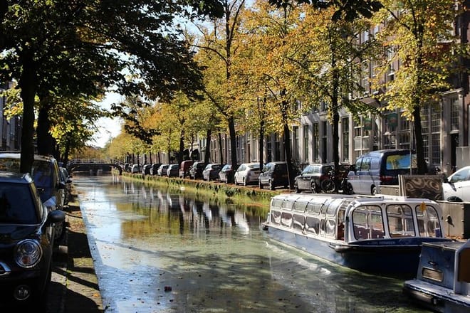 Delft Private Walking Tour With A Professional Guide 2