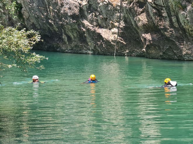 Canyoning Las Buitreras: A Wild Adventure Near Estepona photo 4