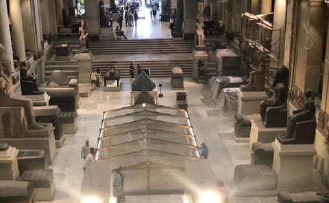 Private Tour to Egyptian Museum and Souq