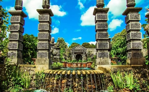 Private Day Trip to Arundel Castle from London