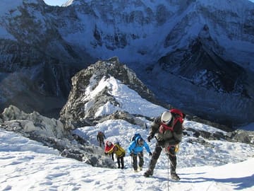 19 Days Mera Peak Climbing & Expedition – One Life-Changing Himalayan Adventure