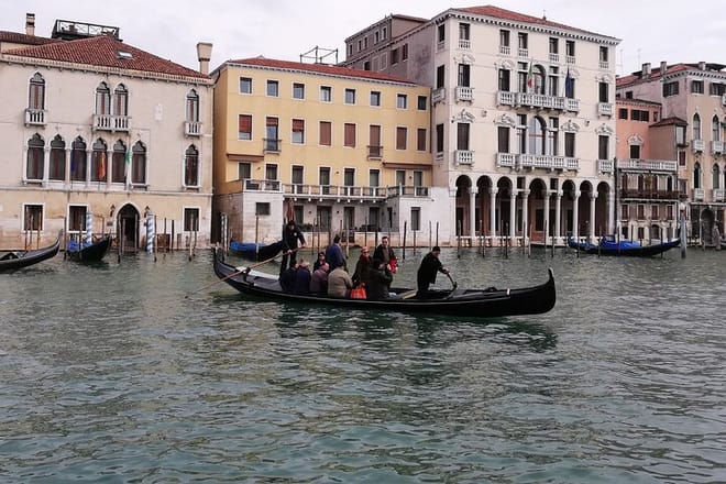 Fish Shopping in Rialto and Home Cooking in Murano photo 5