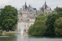 Half Day Private London Tour with Horse Guards Parade 7
