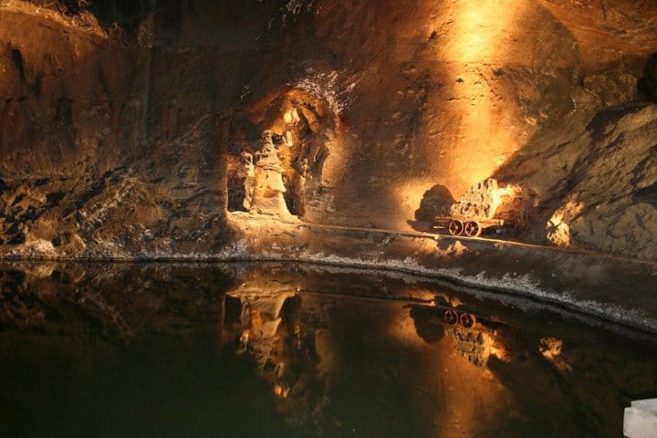Cracow and Wieliczka Salt Mine Tour from Wroclaw  2