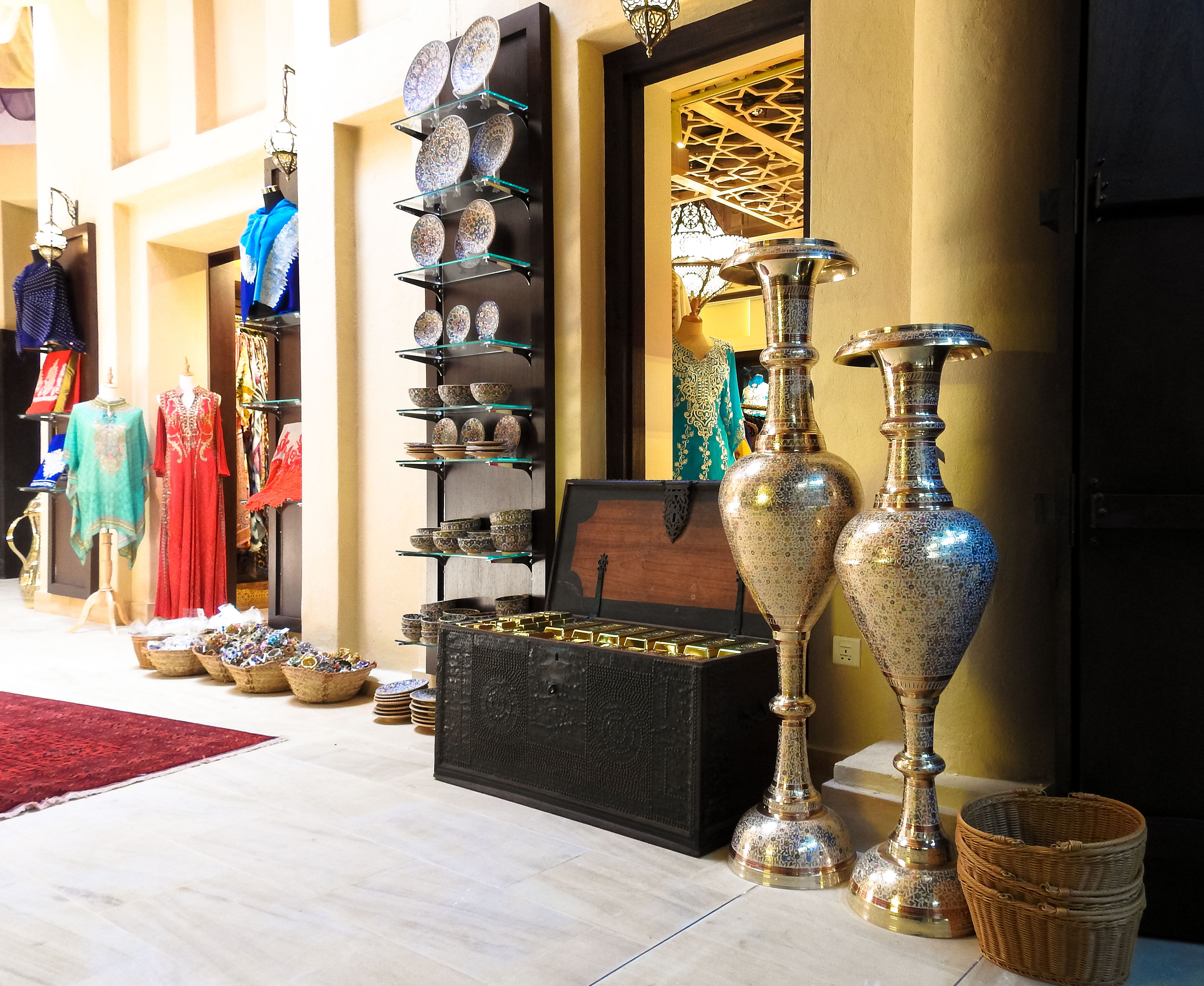 Modern Dubai City Tour with Daytur