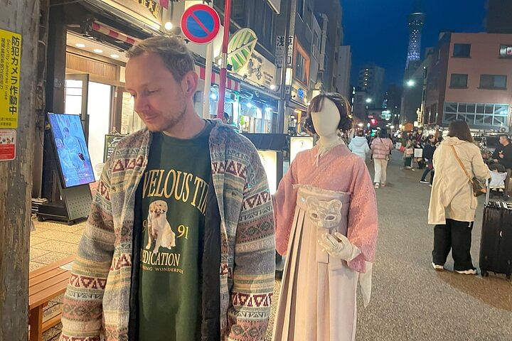 Asakusa 2 Hours Sweets and Kimono Shopping Tour