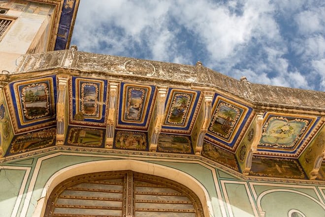 Exterior Wall painting of the Haveli in Mandawa Town.