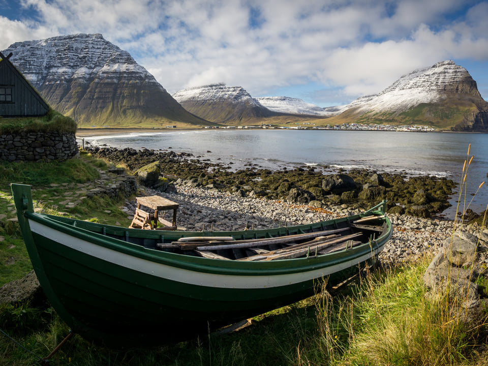 Grand Tour of Iceland (12D/12N) — Icarus Rising ehf