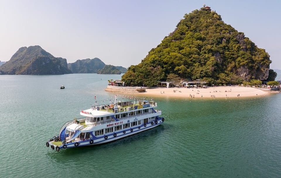 Dragon King Cruise Luxury Day Tour in Halong from Hanoi Transfer