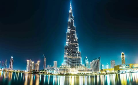 Lunch or Dinner at Rooftop Burj Club on Burj Khalifa 125th Floor