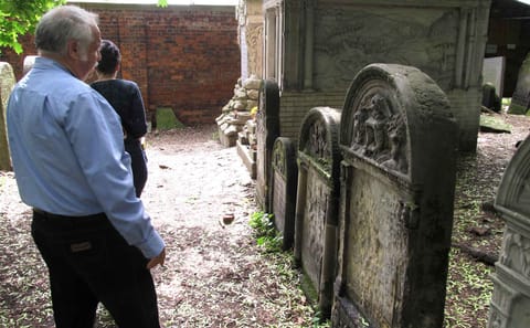 Private Retro Minibus Tour of Warsaw's Jewish Ghetto