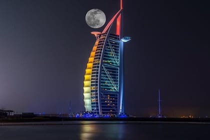 6 nights 7 days Dubai holiday package in 4 star hotel