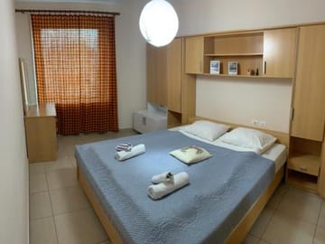 Central Apartment Stay in Tirana for Cultural Immersion