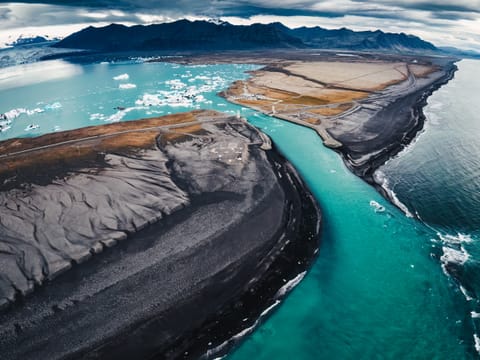 Private Jökulsárlón Glacier Lagoon & Diamond Beach Tour with Multilingual Guide (PL / EN / ES / ZH), photo 2