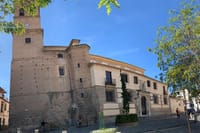 Private Tuk-Tuk Tour of Granada from the 18th to the 21st Century 8