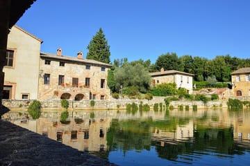 Walking Tour of Historic Lucca: Explore Walls and Legends