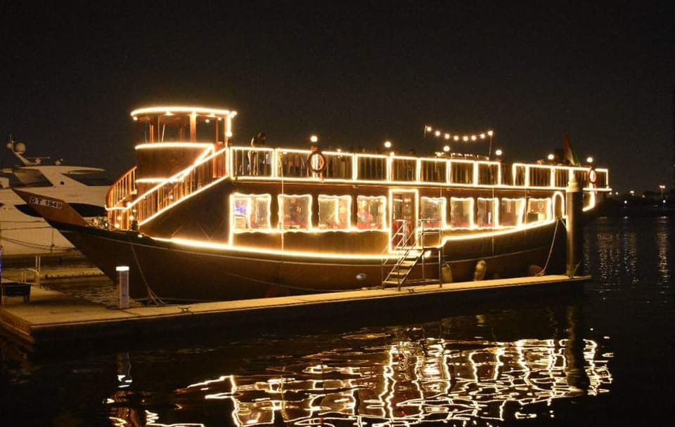 Dubai Water Canal Dhow Cruise with Dinner – Surprise Tourism