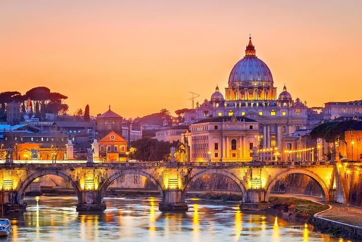 Three hours Rome Private Panoramic Tour with chauffeur  6