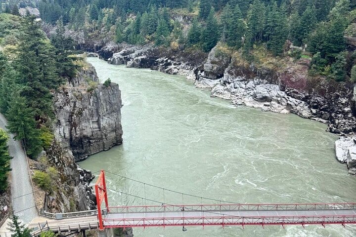 Fraser Canyon Day Tour Falls, Tunnels and Hell Gate 2