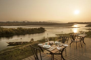 3 Days Chitwan Luxury Package