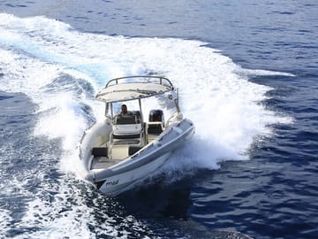 2 Hours Speed Boat in Sharm