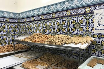 Cultural Walking Tour of Casablanca's Modern and Traditional Sights