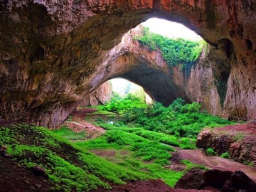 Devetaki Cave
