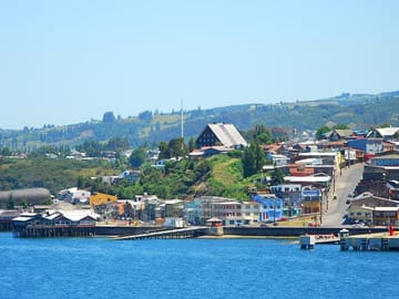 Full Day Tour of Chiloé: Explore Castro and Dalcahue