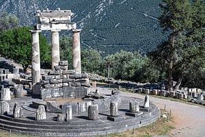 2 Days Private Tour from Athens to Delphi and Meteora
