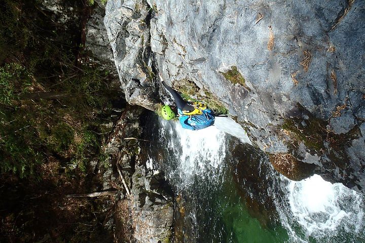 Shower Climbing/Shower Trekking/Canyoning　in Takayama (Half day tour)