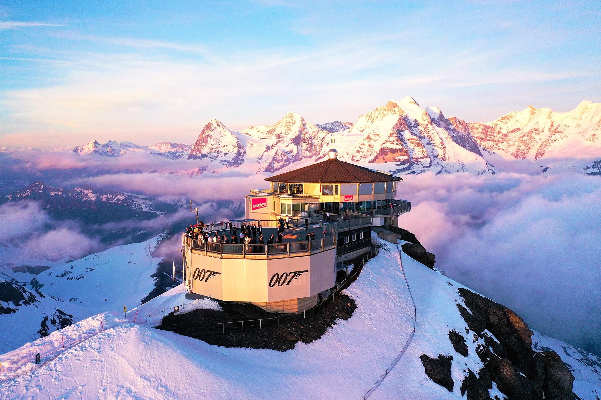 Eiger montain on back