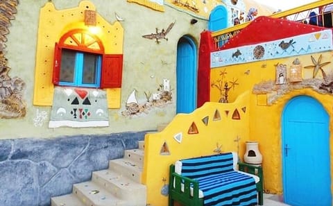 Private Guided Tour of Nubian Village and Philae Temple in Aswan