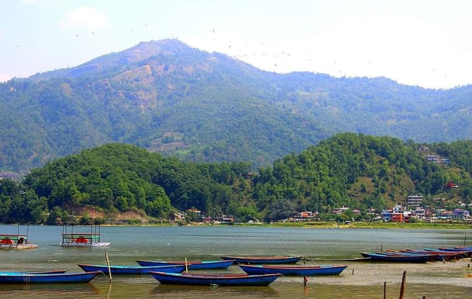 Kathmandu to Pokhara and Chitwan Luxury Tour in Nepal