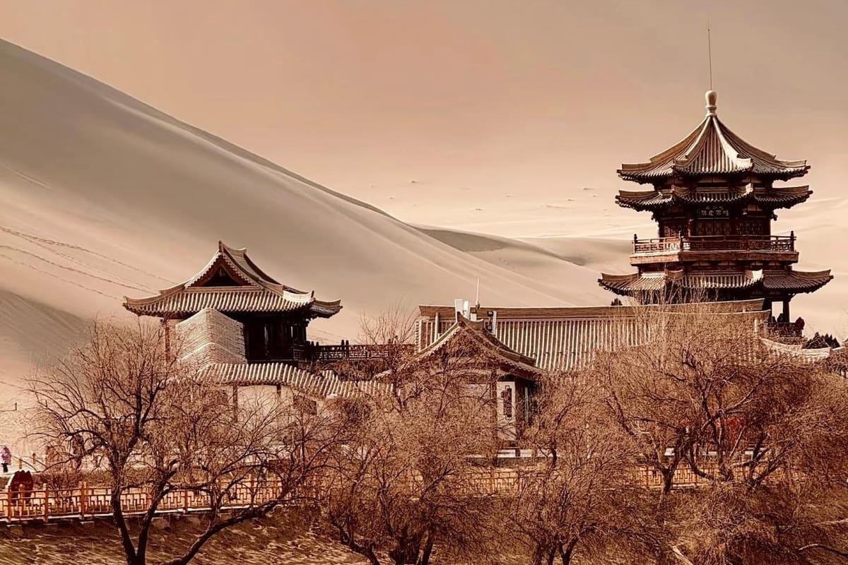 Dunhuang & the Mogao Caves: Complete Travel Guide 2026