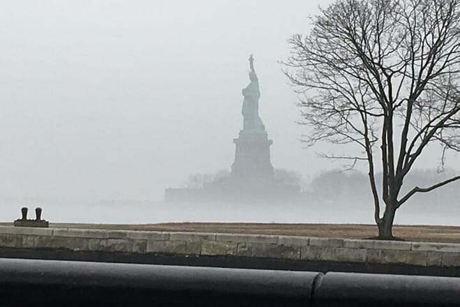 NYC Mafia and Ghost Tour to Ellis Island and Statue of Liberty
