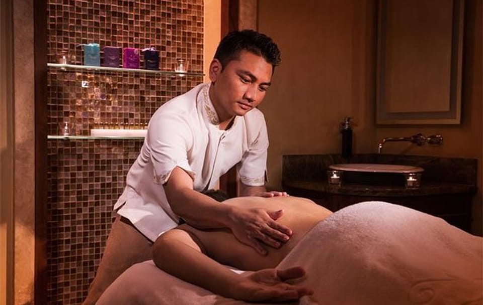 Unwind and Dine at Atlantis