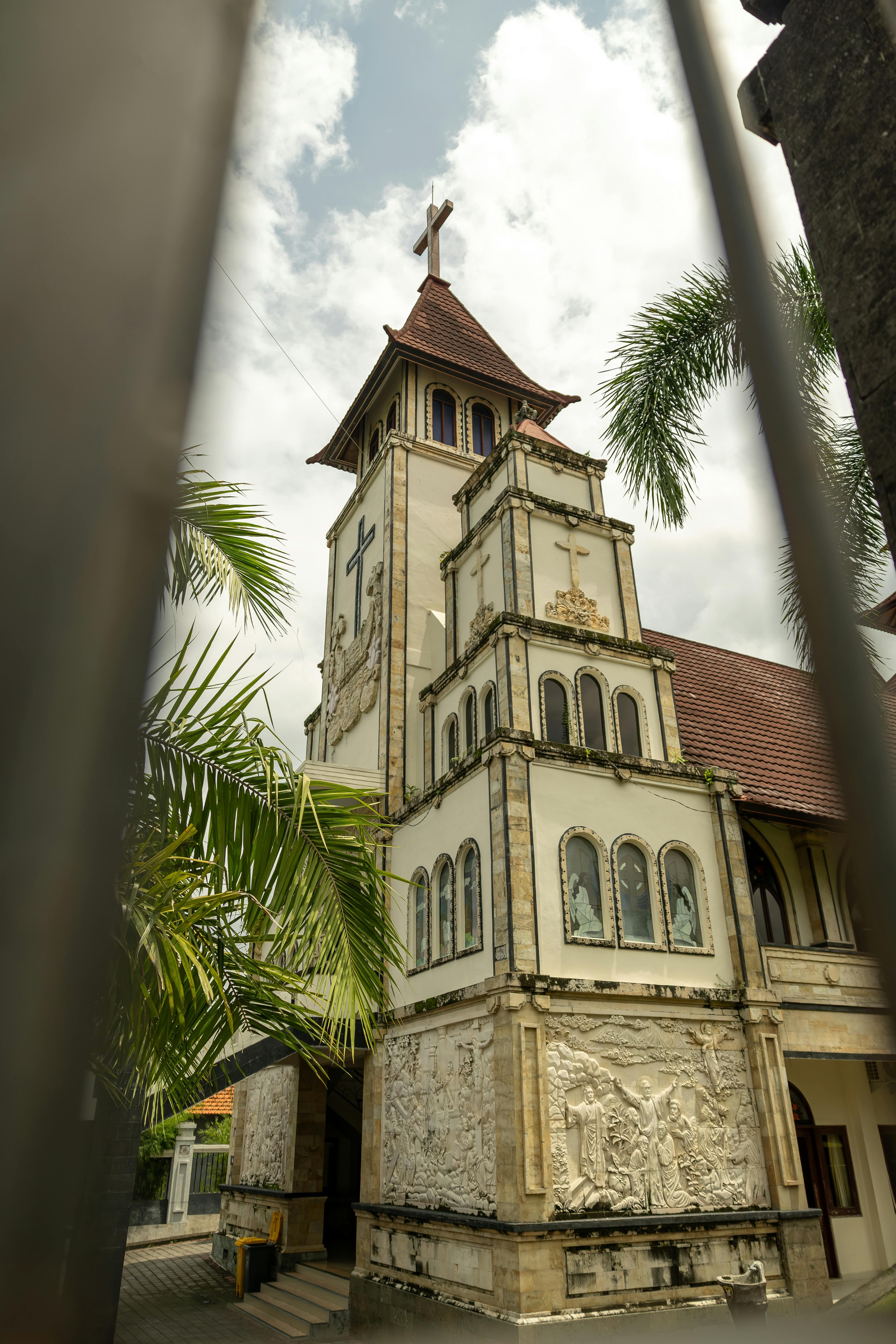Tour di Giacarta: Cattedrale