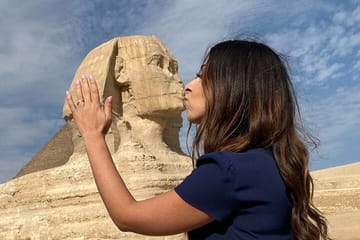 Private Tour of Giza Pyramids and Saqqara in Cairo