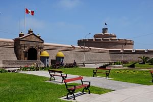Port of Callao: Historic Downtown & Real Felipe Spanish Fortress from Lima