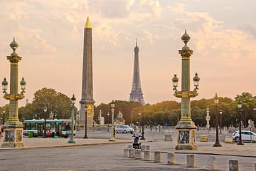 Walking Tour of Paris Holiday Markets and Iconic Landmarks