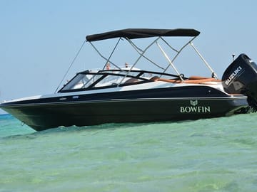 Private Speedboat Snorkeling Tour to Magawish Island from Hurghada