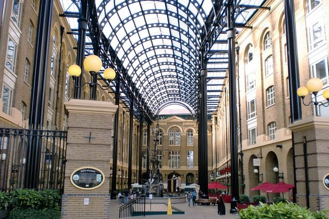 London Private Walking Tour with a Professional Guide 10