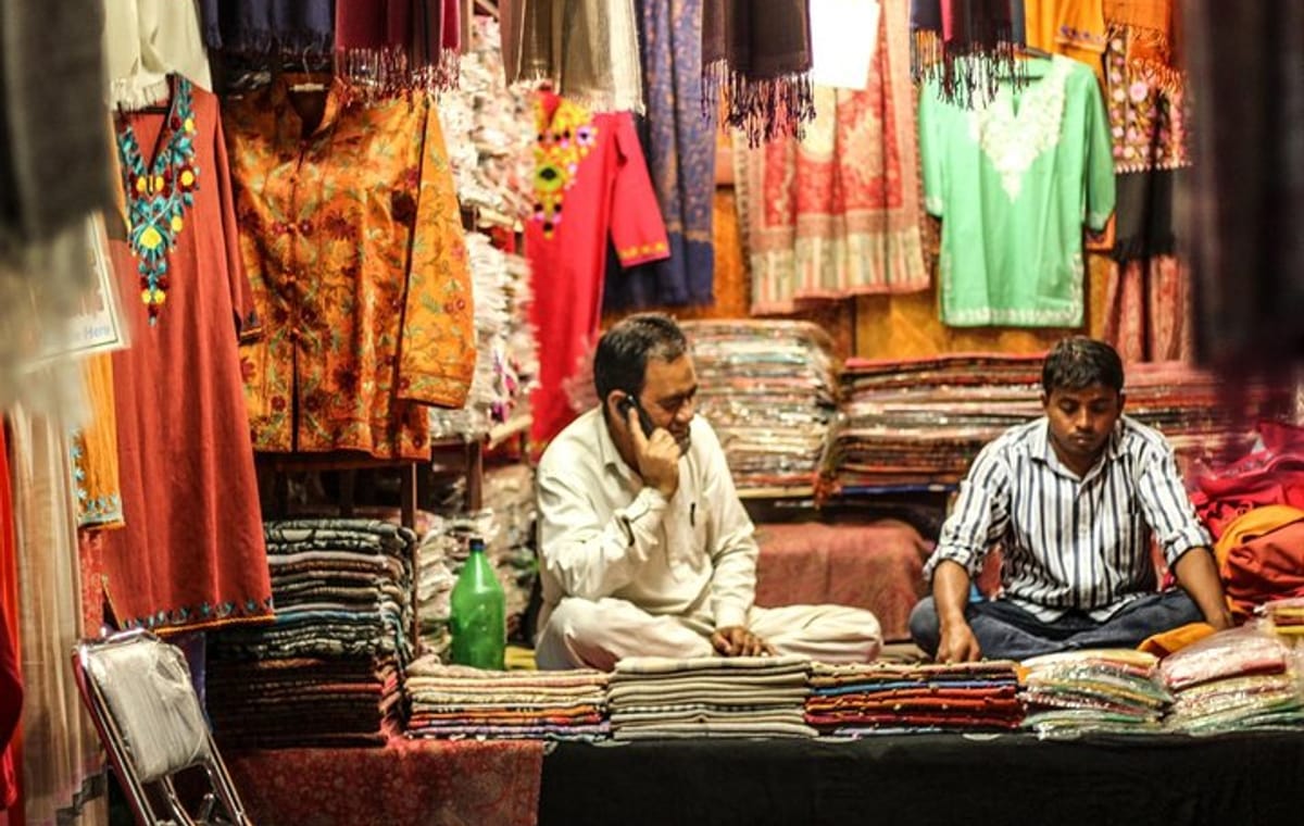 The Authentic Shoppers Trail: A Day Tour of Delhi