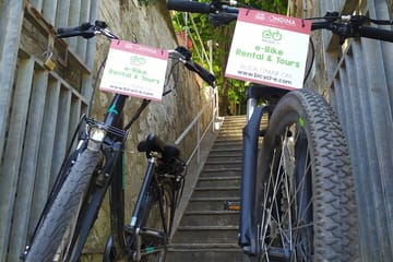 Explore Rome at Your Own Pace with Electric or Muscle Bike Rental