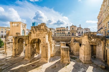 Lecce Cultural Tour with Cooking Class and Vineyard Visit