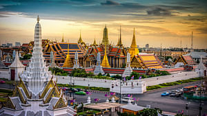Bangkok City Highlights Temple and Market Walking Tour (Grand Palace + Wat Pho + Wat Arun) 