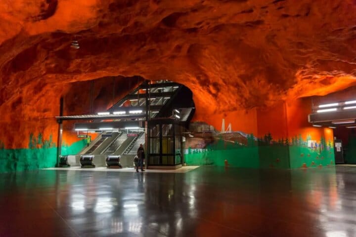 Stockholm Subway Art and Photo Tour World’s longest gallery 6