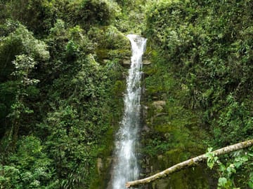 Full-Day Yumbilla Waterfalls Adventure in Chachapoyas