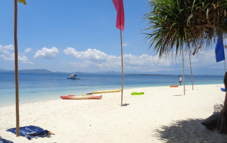 Puerto Princesa Island Hopping Tour with Lunch and Activities
